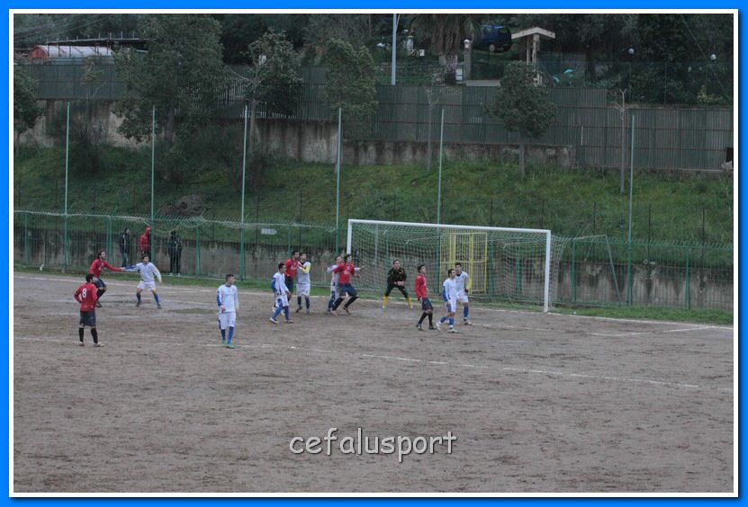 130126 Equipe 243_tn.jpg
